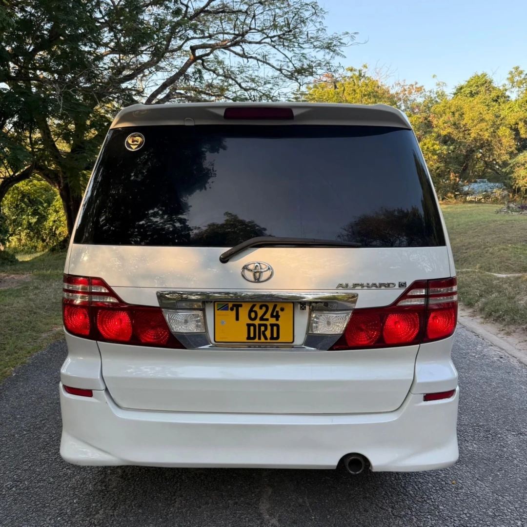Toyota Alphard Minivan 2005 - Full AC, Sport Rims thumbnail 7