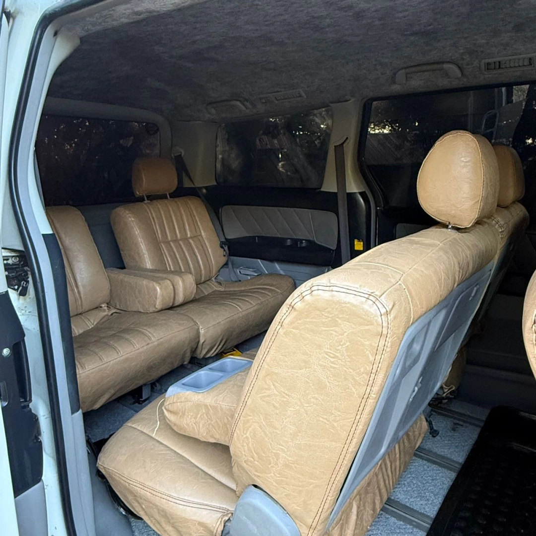 Toyota Alphard Minivan 2005 - Full AC, Sport Rims thumbnail 8