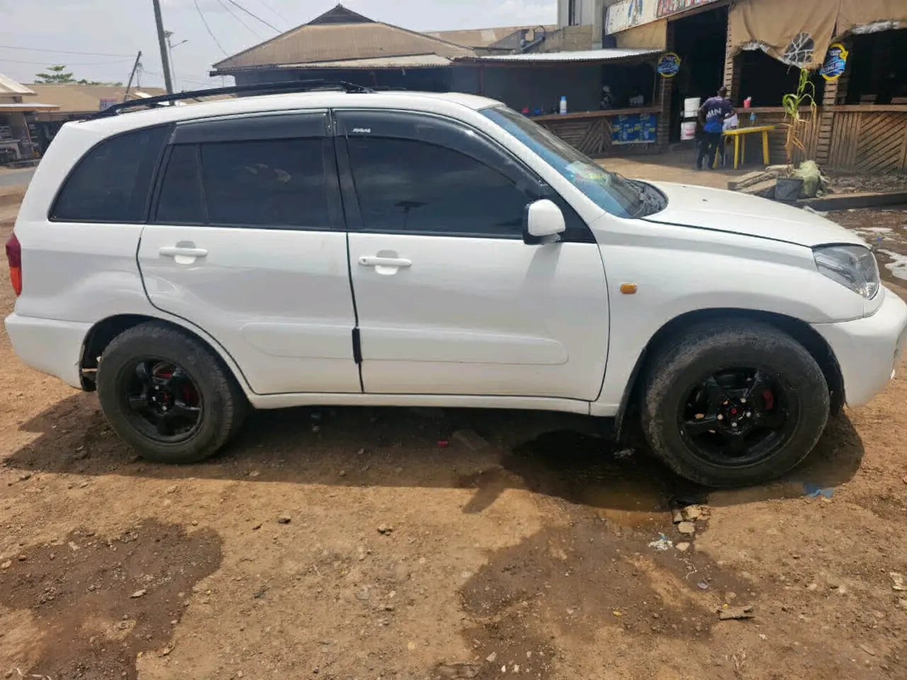 Toyota RAV4 2003 (Kili Time) thumbnail 2