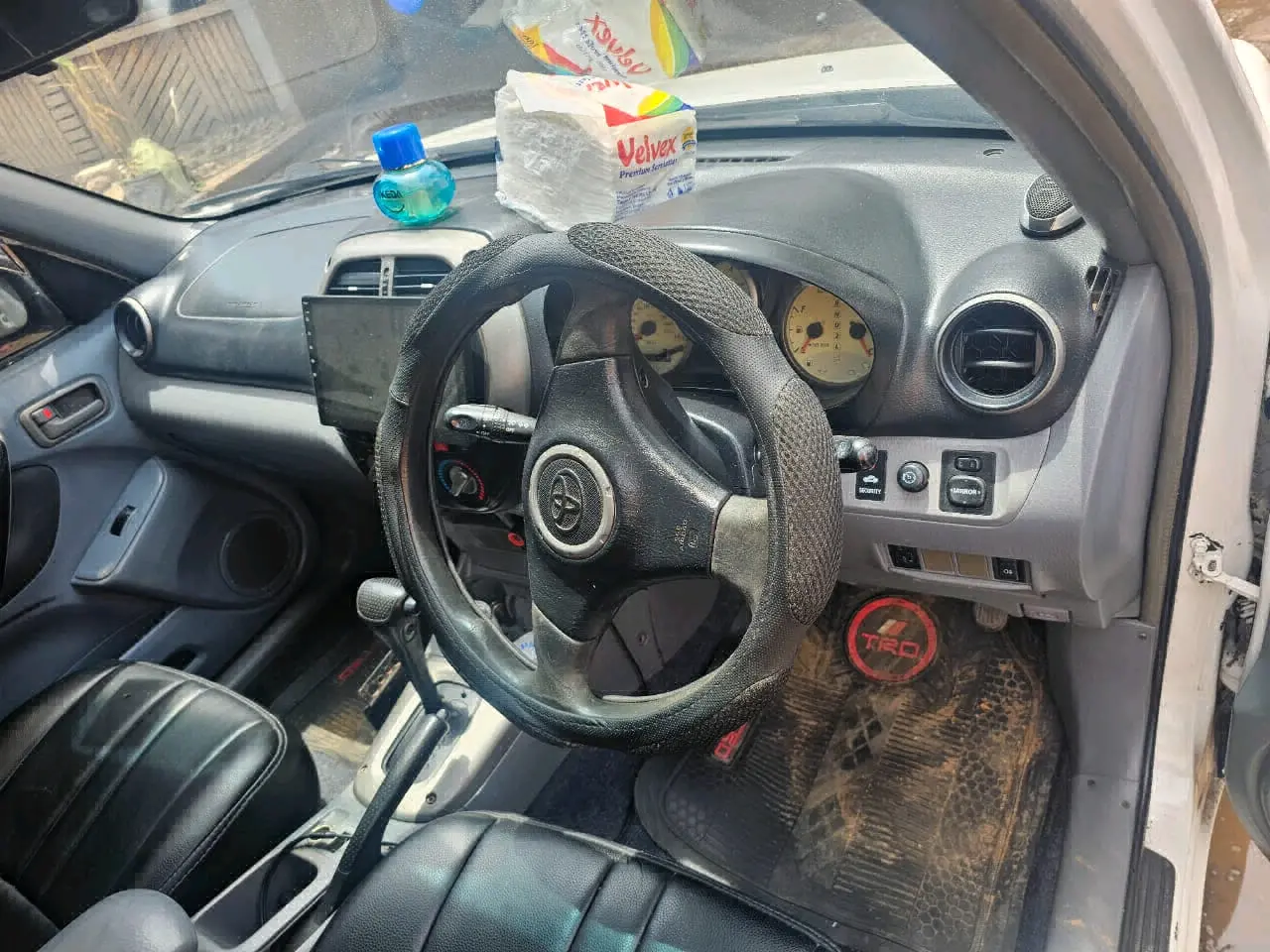 Toyota RAV4 2003 (Kili Time) thumbnail 4