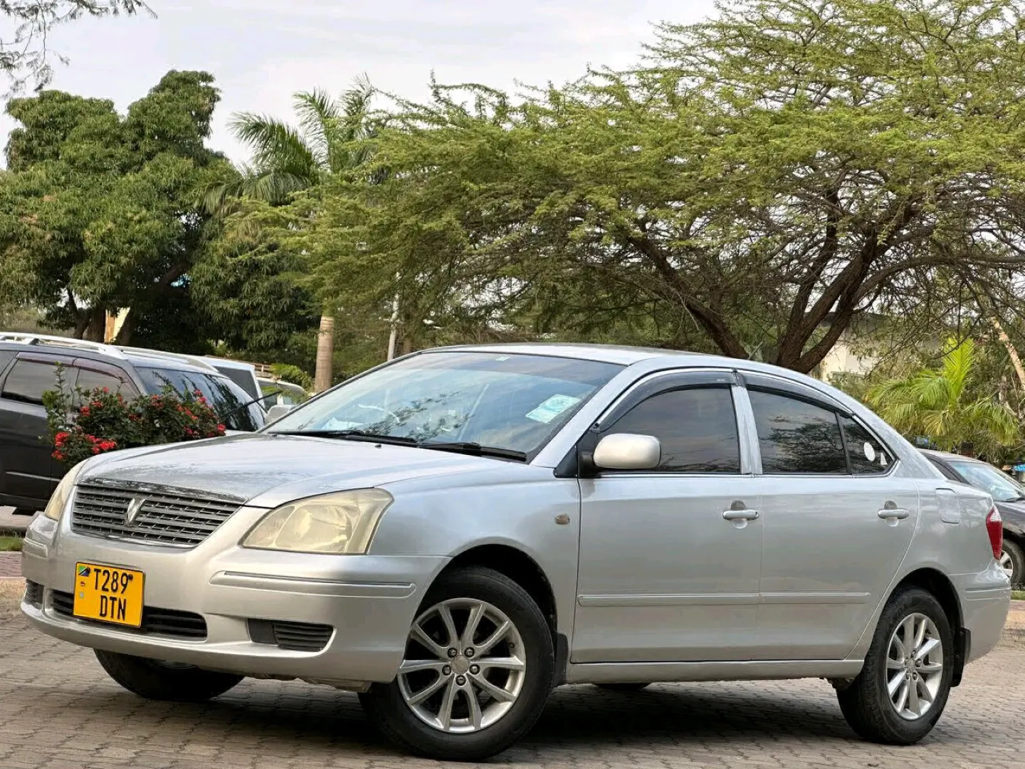 Toyota Premio F 2005 Silver - 1490cc thumbnail 7