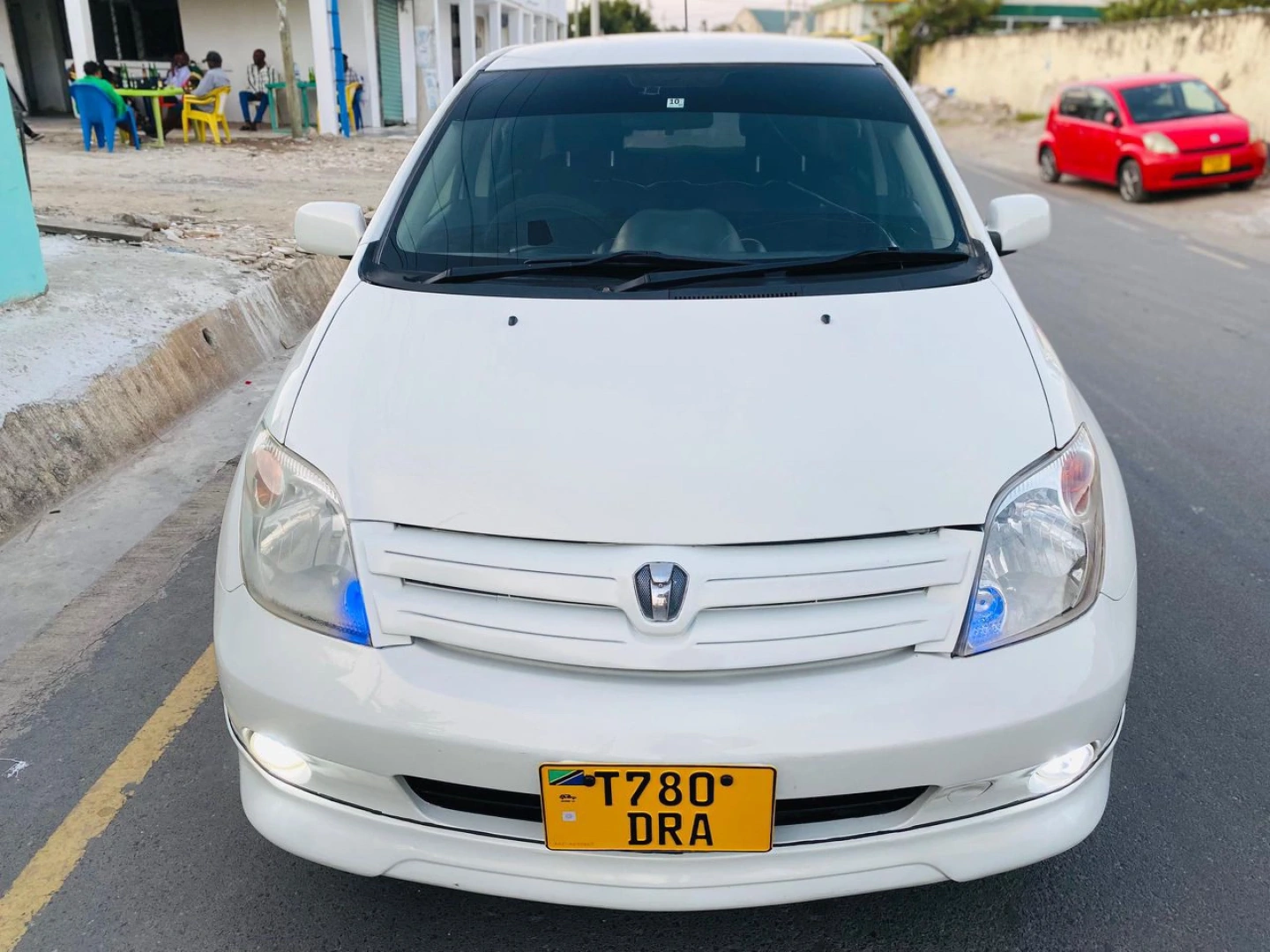 Used 2004 Toyota Ist 1290cc (Reg No. DRA)