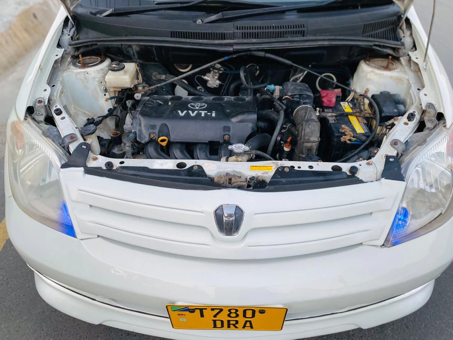 Used 2004 Toyota Ist 1290cc (Reg No. DRA) thumbnail 7