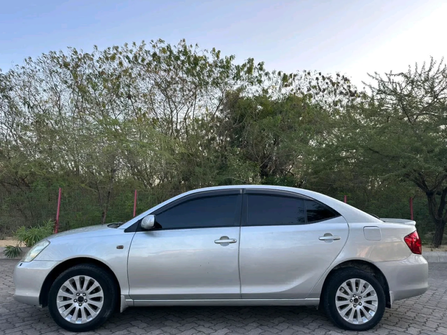 Toyota Allion Sedan 2005 Model (Reg DSE) thumbnail 3