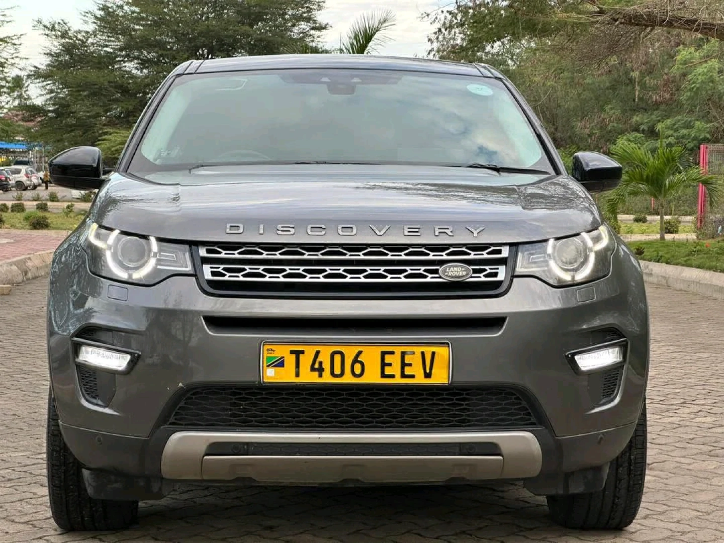 Land Rover Discovery Sport 2015 (7 Seater)