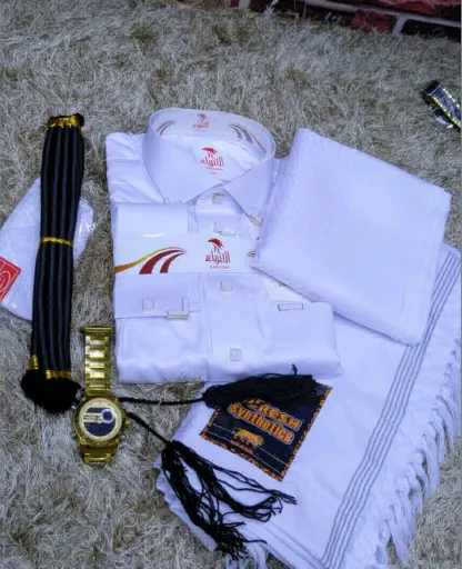 Kanzu, Vilemba, na Kofia za Kiume