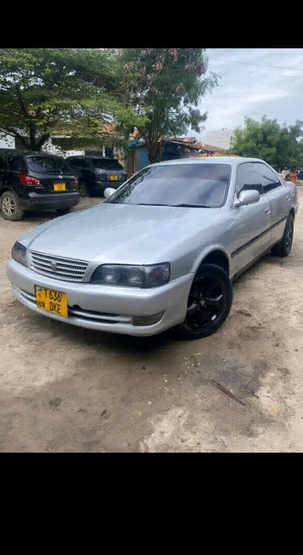 Toyota Chaser CC 1990 thumbnail 2