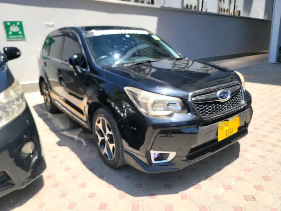 Black Subaru Forester 2021 for Sale thumbnail 2