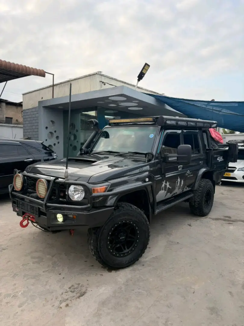 Toyota Land Cruiser Double Cabin 2012 Diesel thumbnail 2