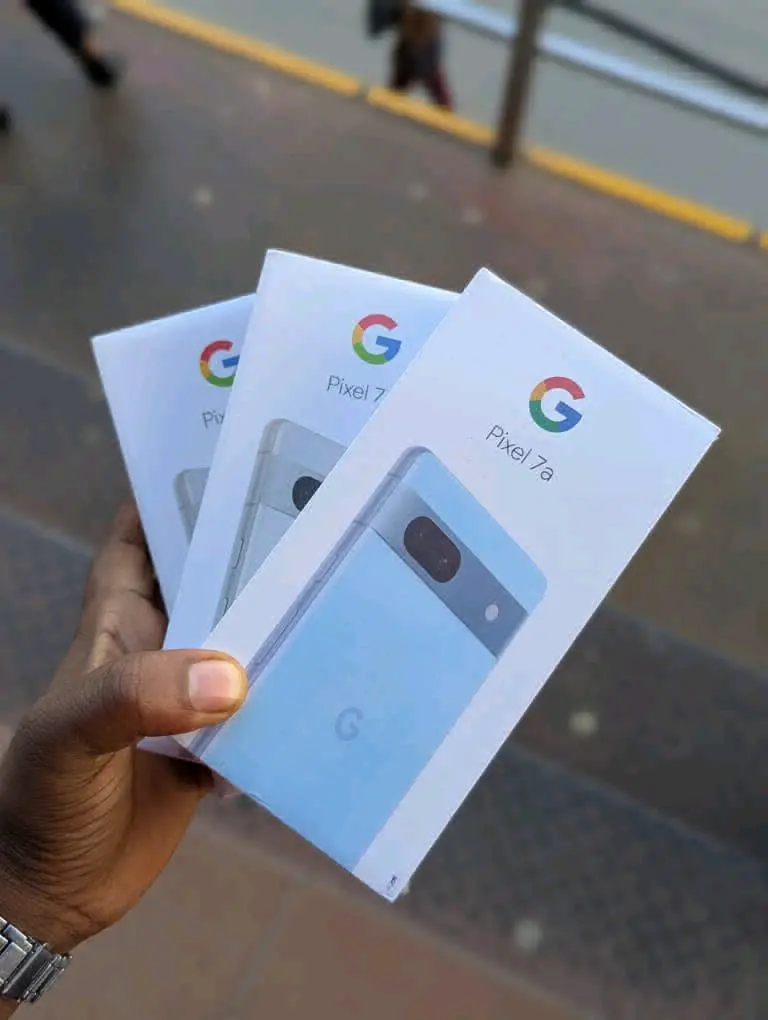 Google Pixel 7a (128GB/8GB RAM)