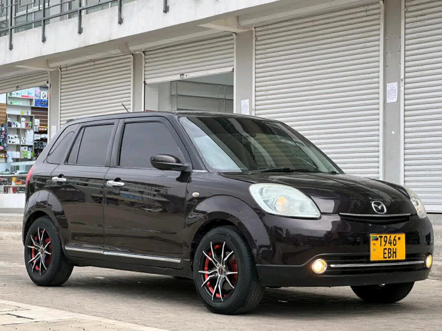 Dark Brown Mazda Verisa Hatchback for Sale