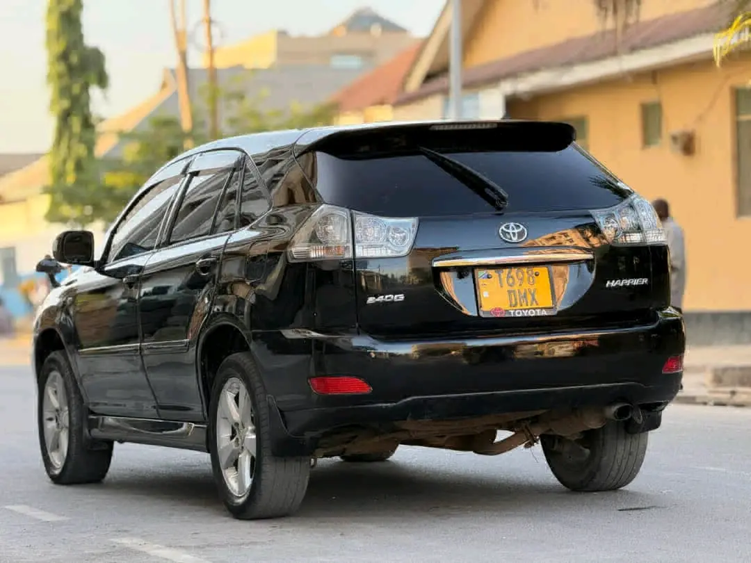 Toyota Harrier 2006 Nyeusi thumbnail 5
