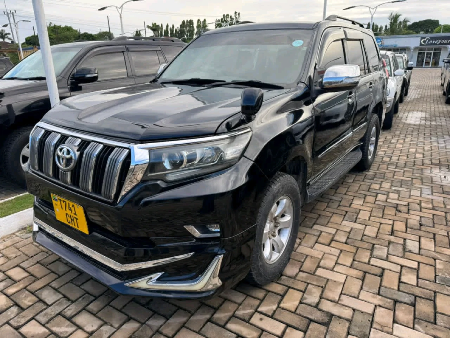 Toyota Land Cruiser Prado 120 Upgraded to 150 thumbnail 7
