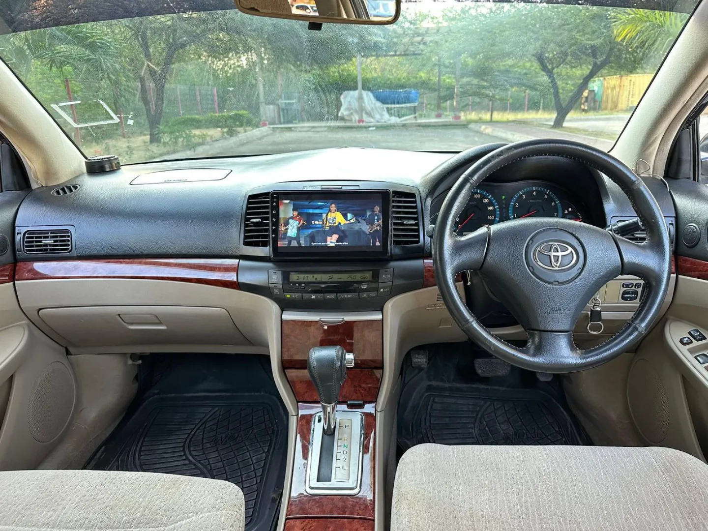 Toyota Premio X 2004 Black Sedan for Sale thumbnail 9