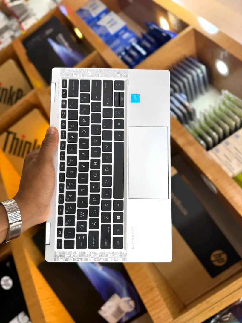 HP EliteBook x360 1030 G8 Laptop i5 16GB/512GB SSD thumbnail 7