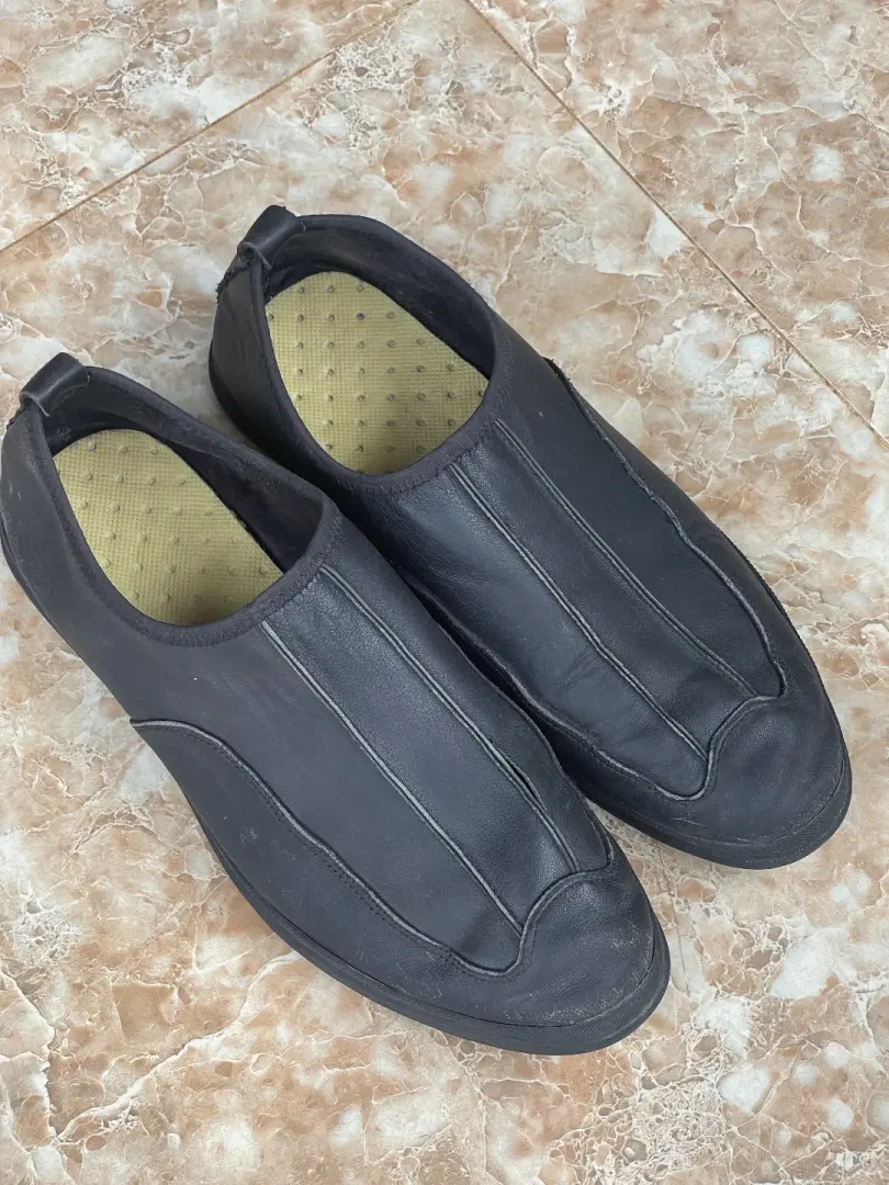 Men's Casual Black Leather Shoes thumbnail 3