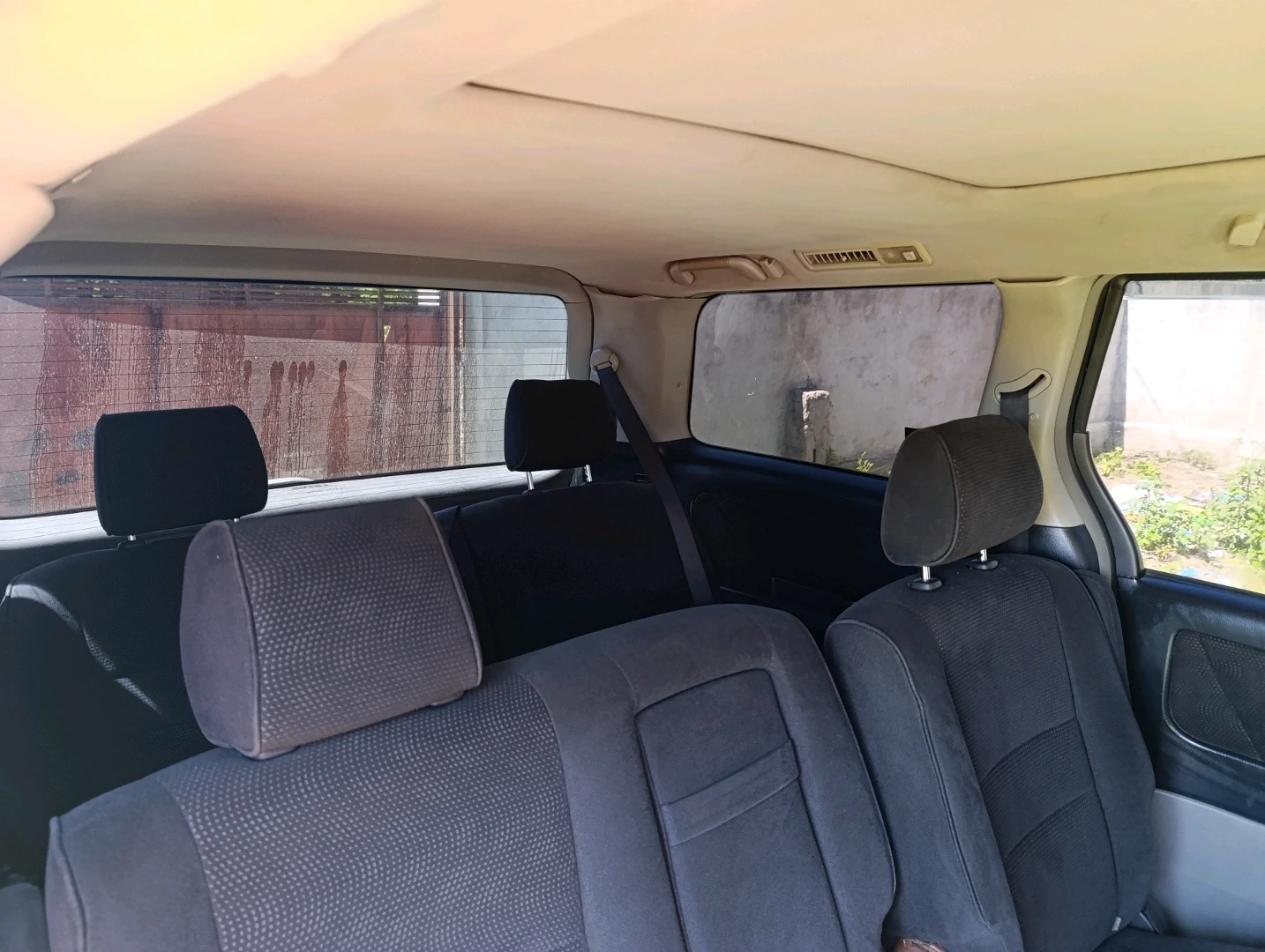 Used Black Toyota Alphard Minivan 2400cc Full AC thumbnail 8