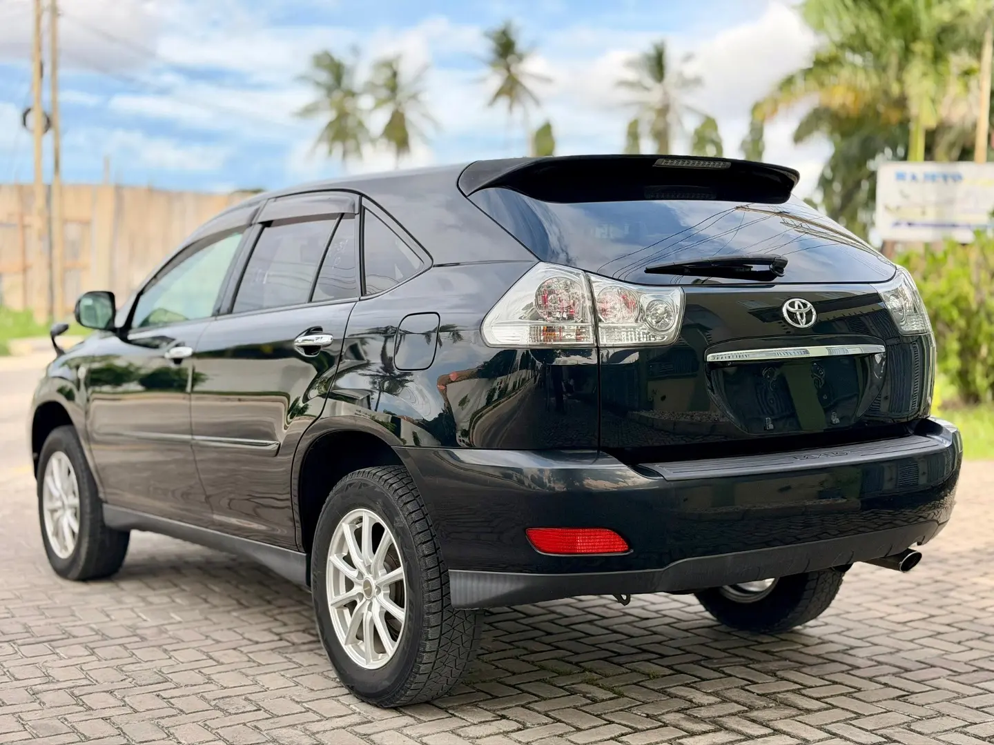 Toyota Harrier 2008 thumbnail 4