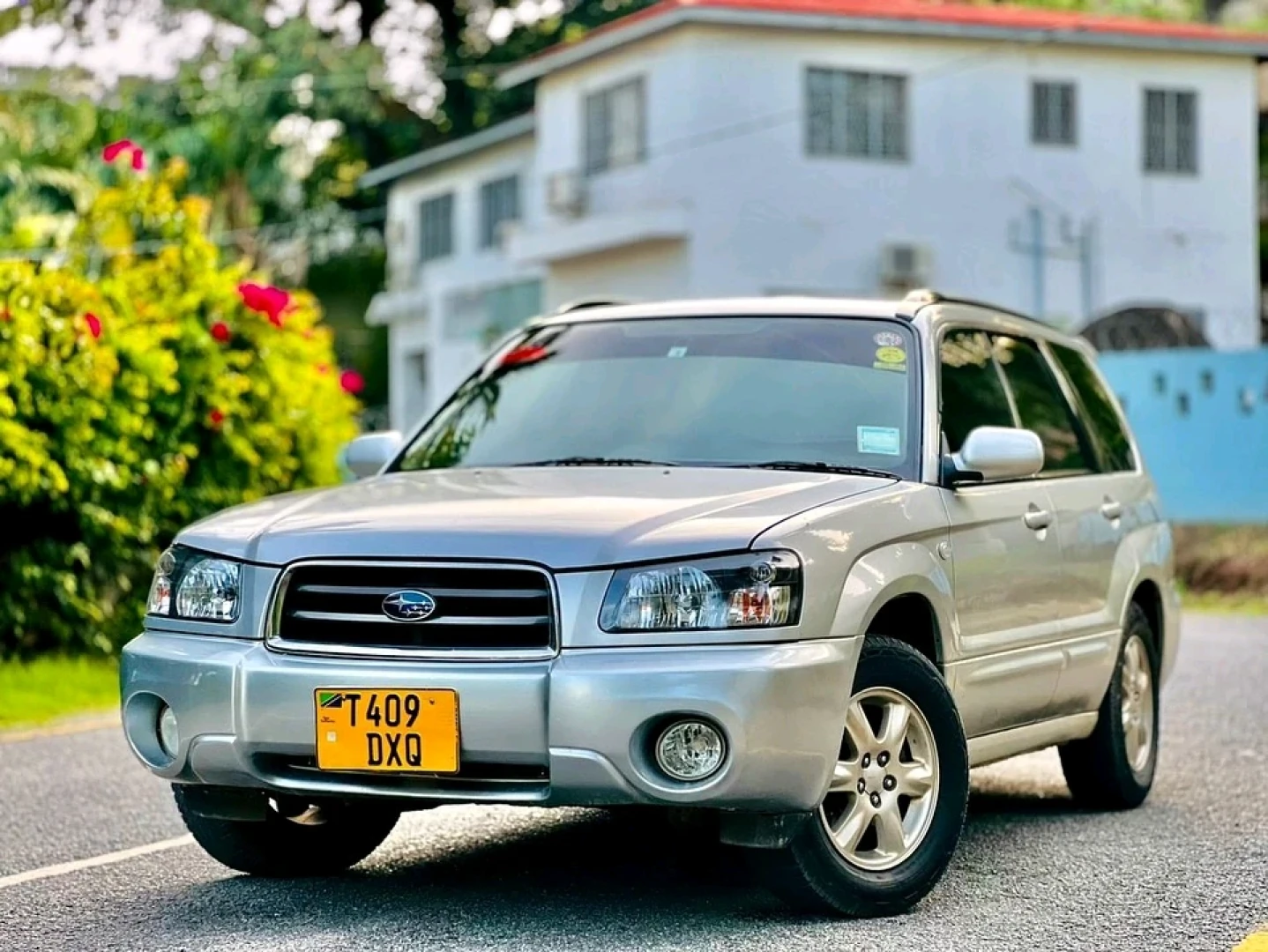 Subaru Forester 2005 SUV thumbnail 2