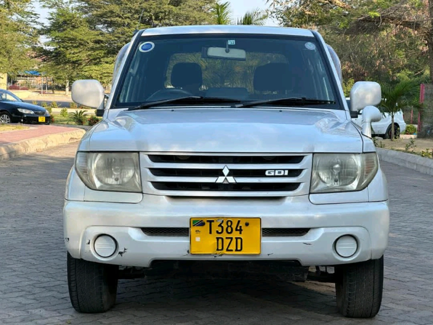 Mitsubishi Pajero GDI Io SUV 2004 Model
