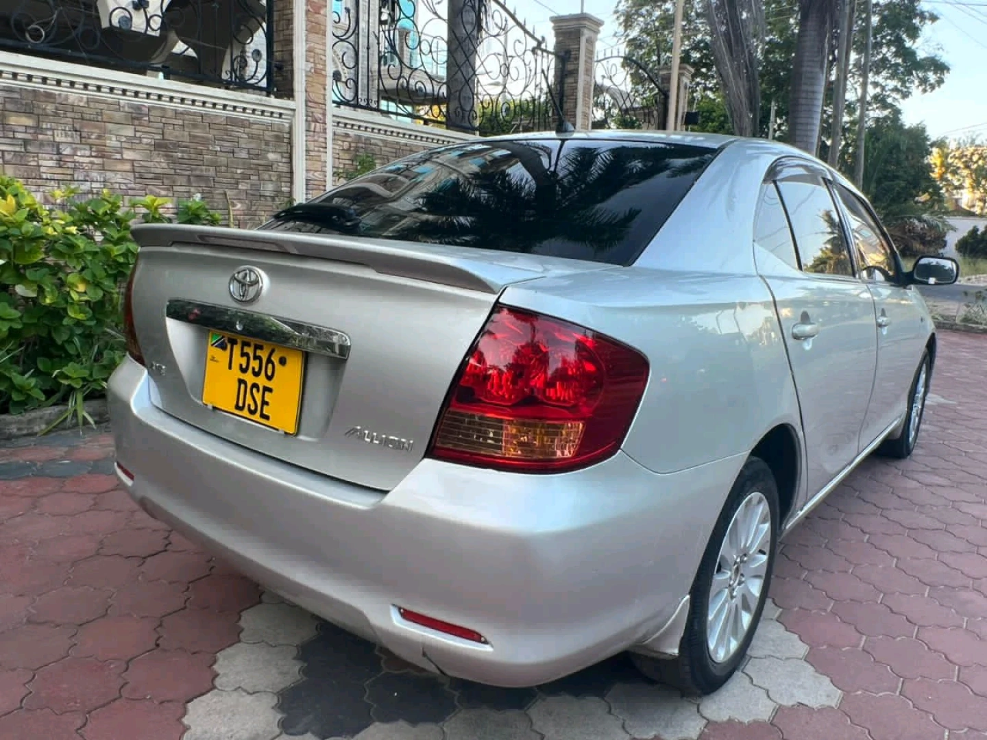 2004 Toyota Allion Sedan (1790cc) - Silver thumbnail 3