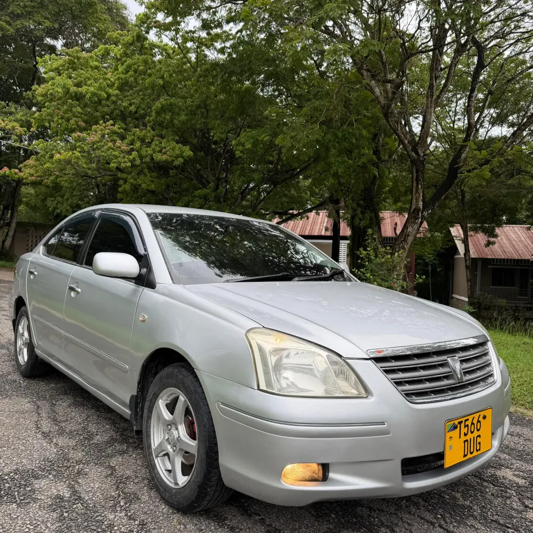 Toyota Premio 2004 Silver thumbnail 6