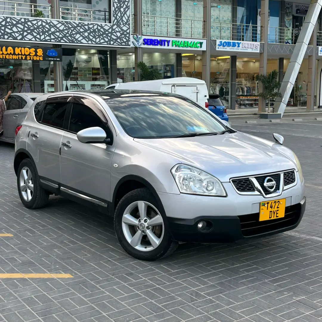 Nissan Dualis (Qashqai) for Sale thumbnail 4