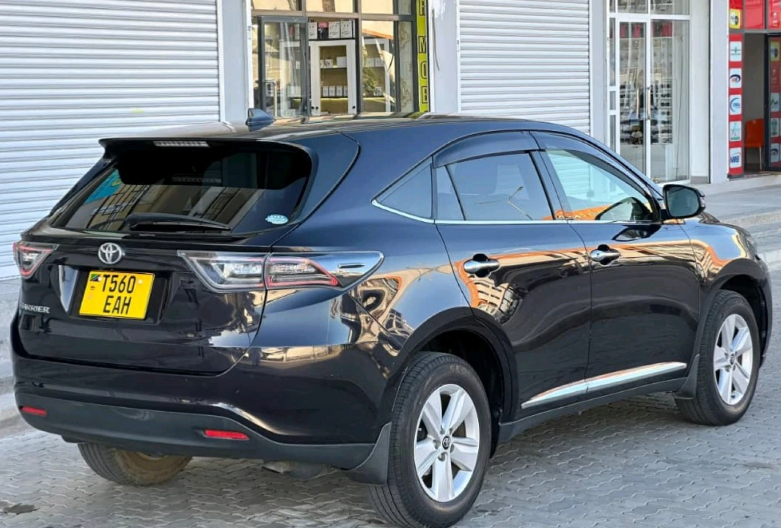 Toyota Harrier Anaconda 2015 SUV thumbnail 5
