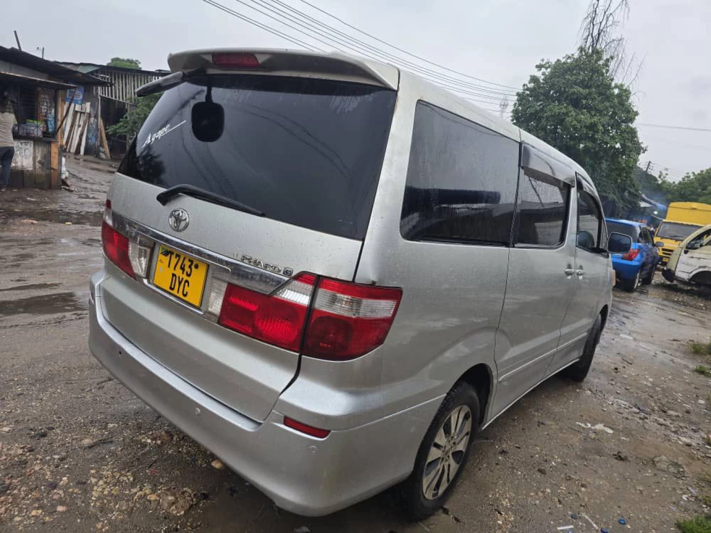 Toyota Alphard 2004, Engine 2360cc, Bei 12M TZS thumbnail 4