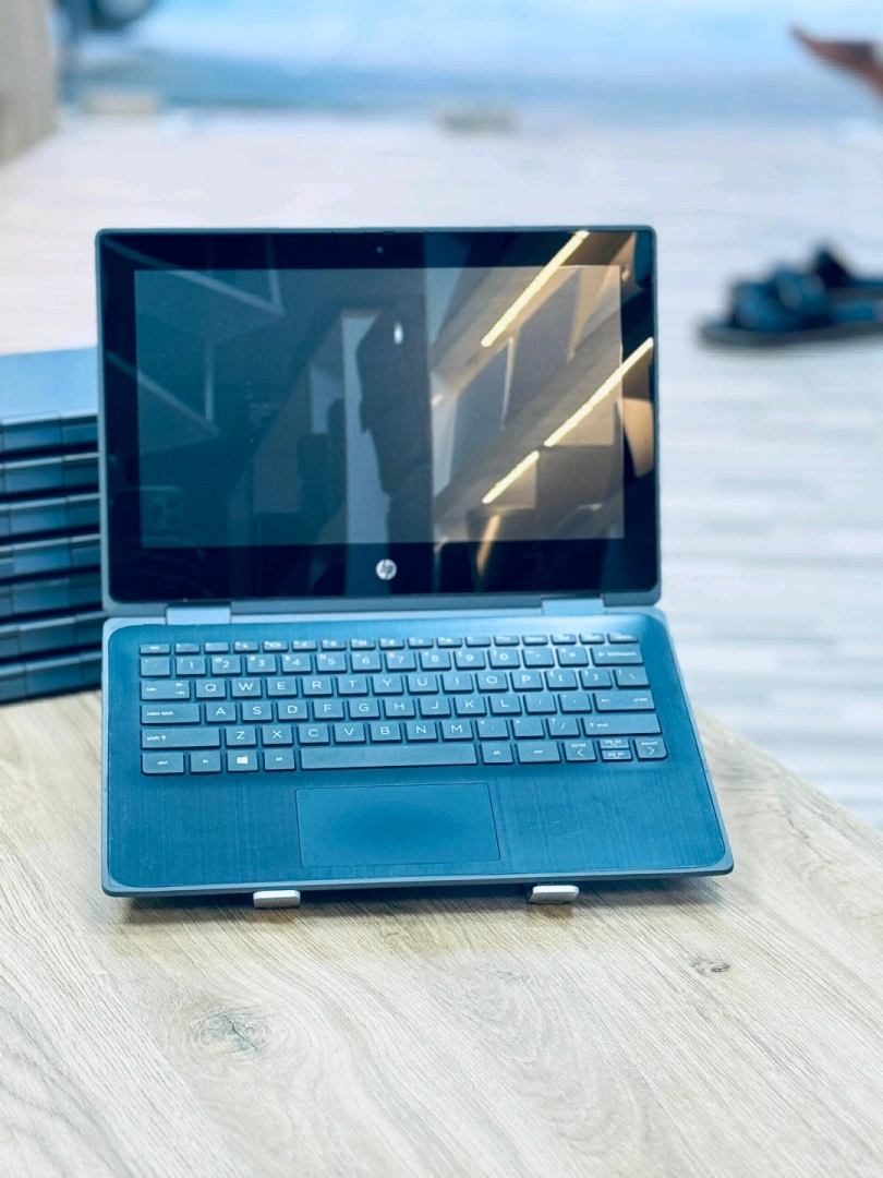 HP ProBook x360 11 G5 EE Laptop thumbnail 2