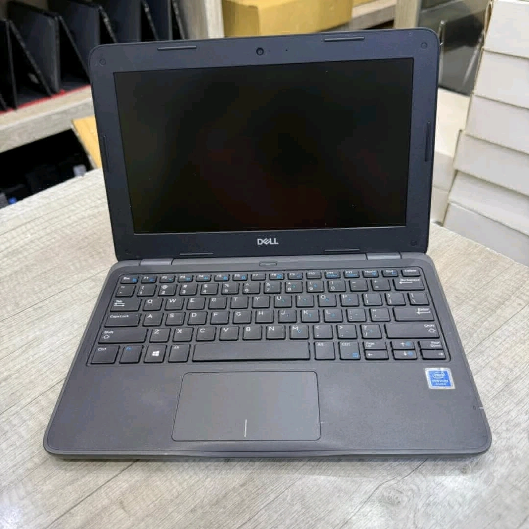 Dell Latitude 3190 Laptop 11.5" 4GB RAM 192GB SSD thumbnail 9