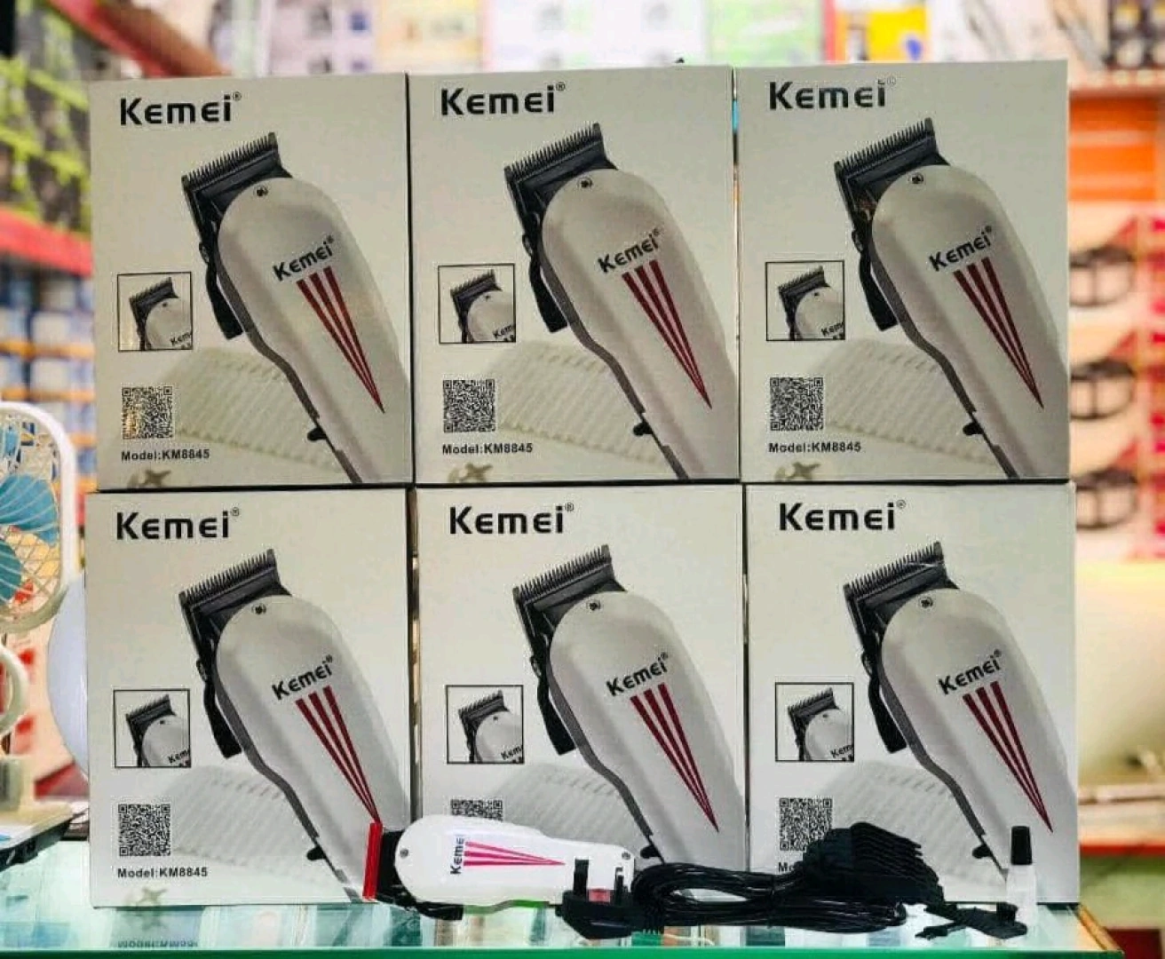 Kemei KM-8845 Electric Hair Clipper Set thumbnail 2