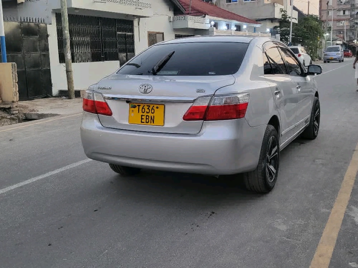Toyota Premio X New Model 2009/2010 - Low Mileage thumbnail 3