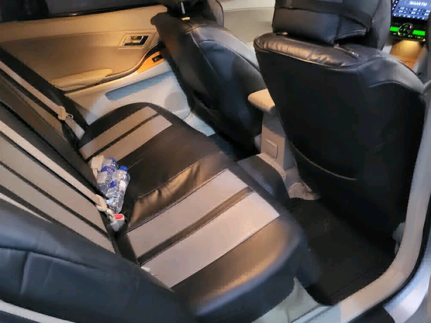 Toyota Premio X New Model 2009/2010 - Low Mileage thumbnail 7