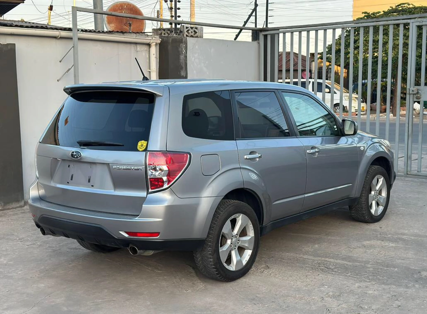 Subaru Forester XT SUV 2007 Silver thumbnail 5