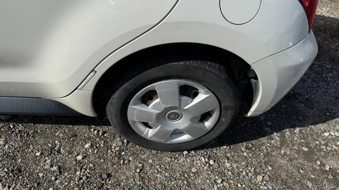 Toyota Ist 2004 thumbnail 3