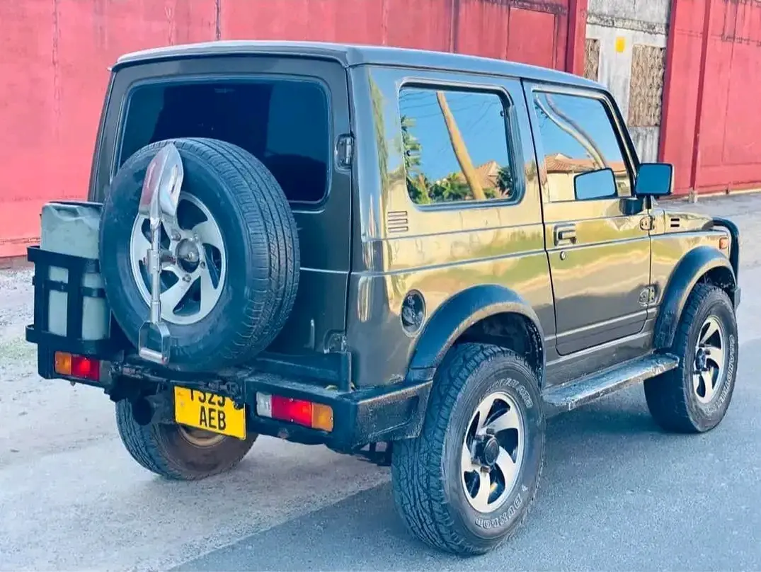 Suzuki Samurai Kali thumbnail 2