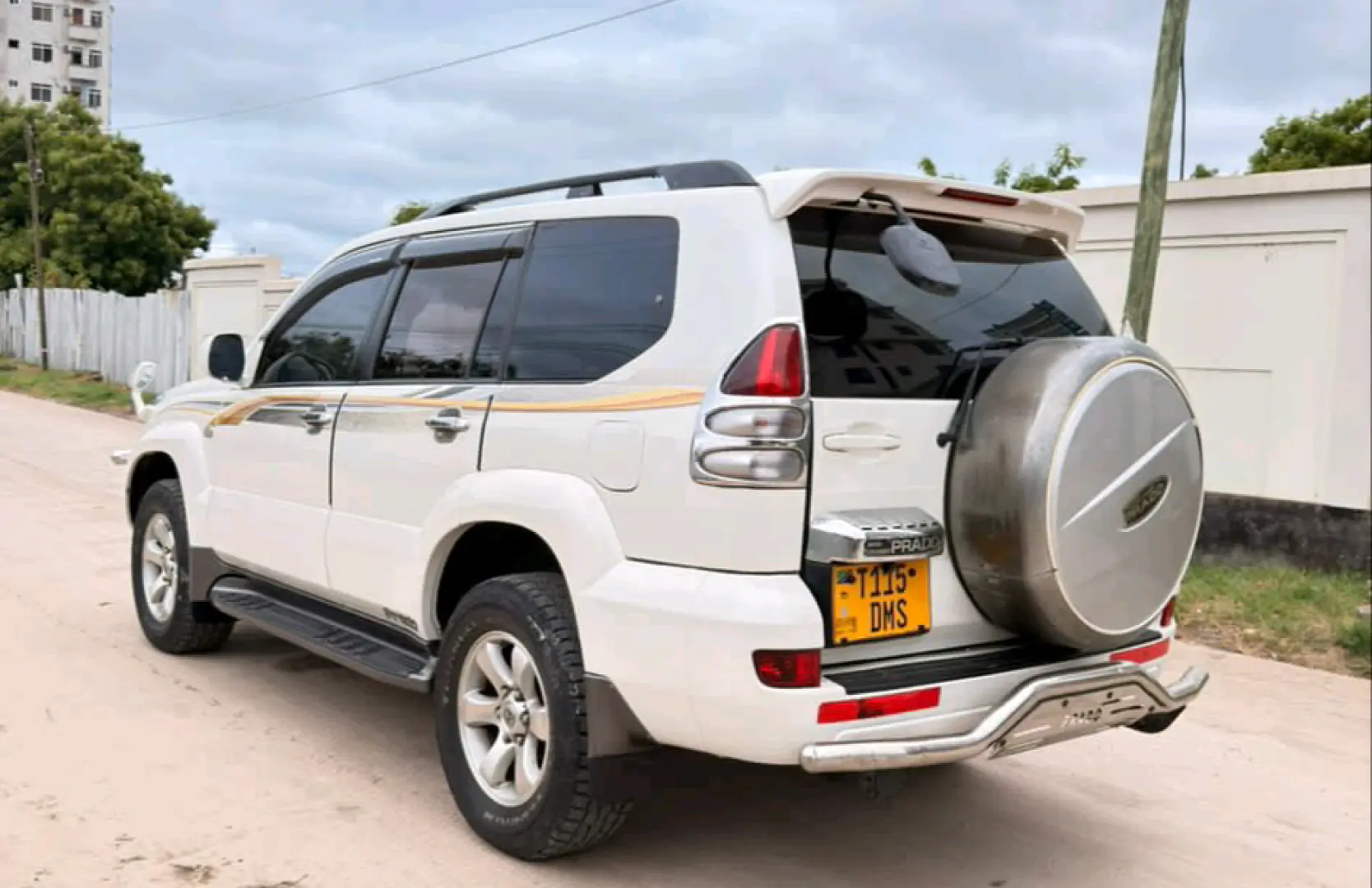 Toyota Landcruiser Prado TX 120 (2005) - Petrol Auto thumbnail 5