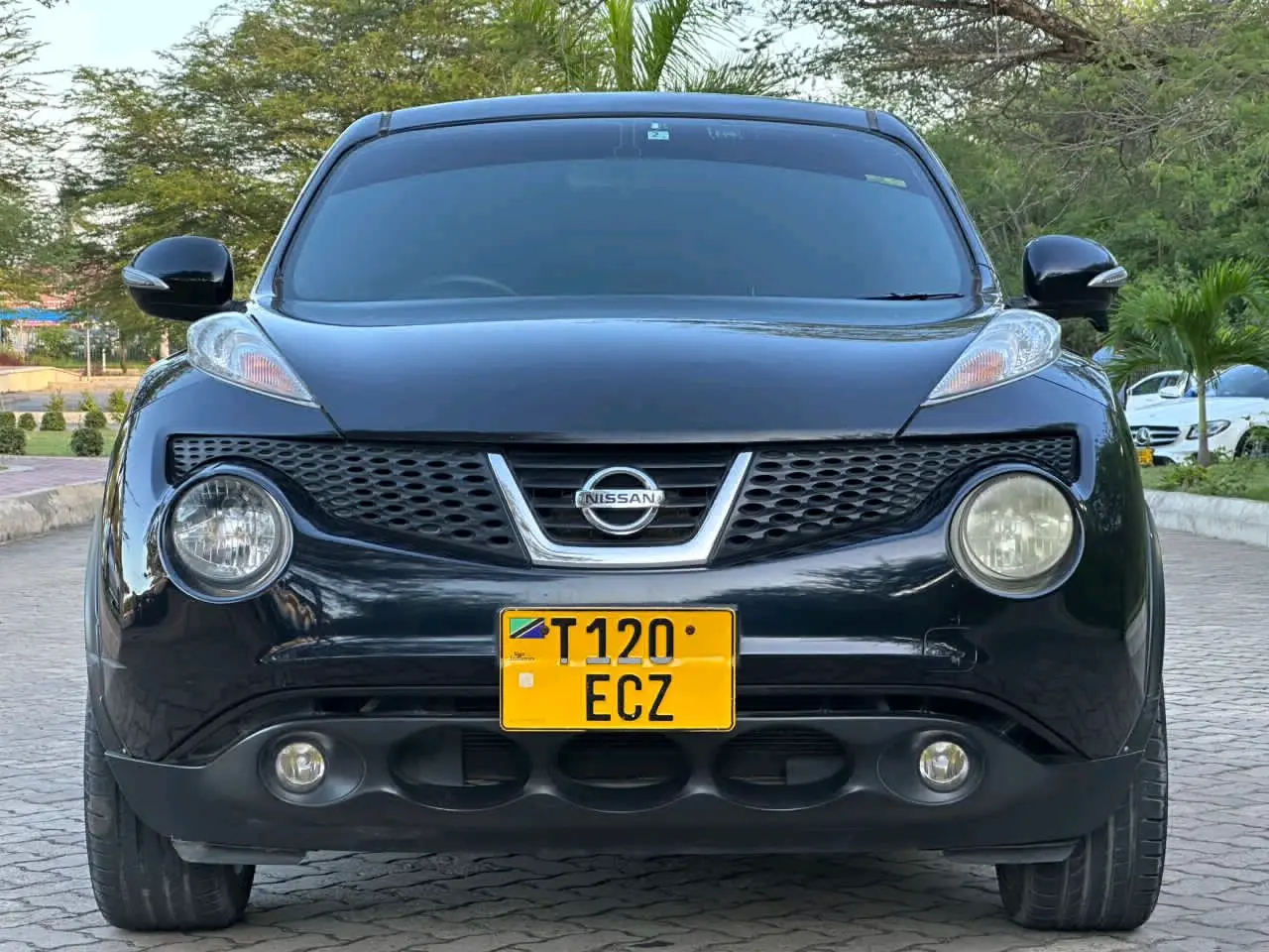 Nissan Juke 2012 Black Automatic
