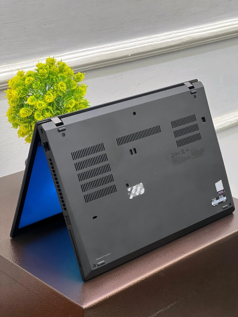 Lenovo ThinkPad P43s Laptop Core i7 10th Gen 48GB RAM thumbnail 4