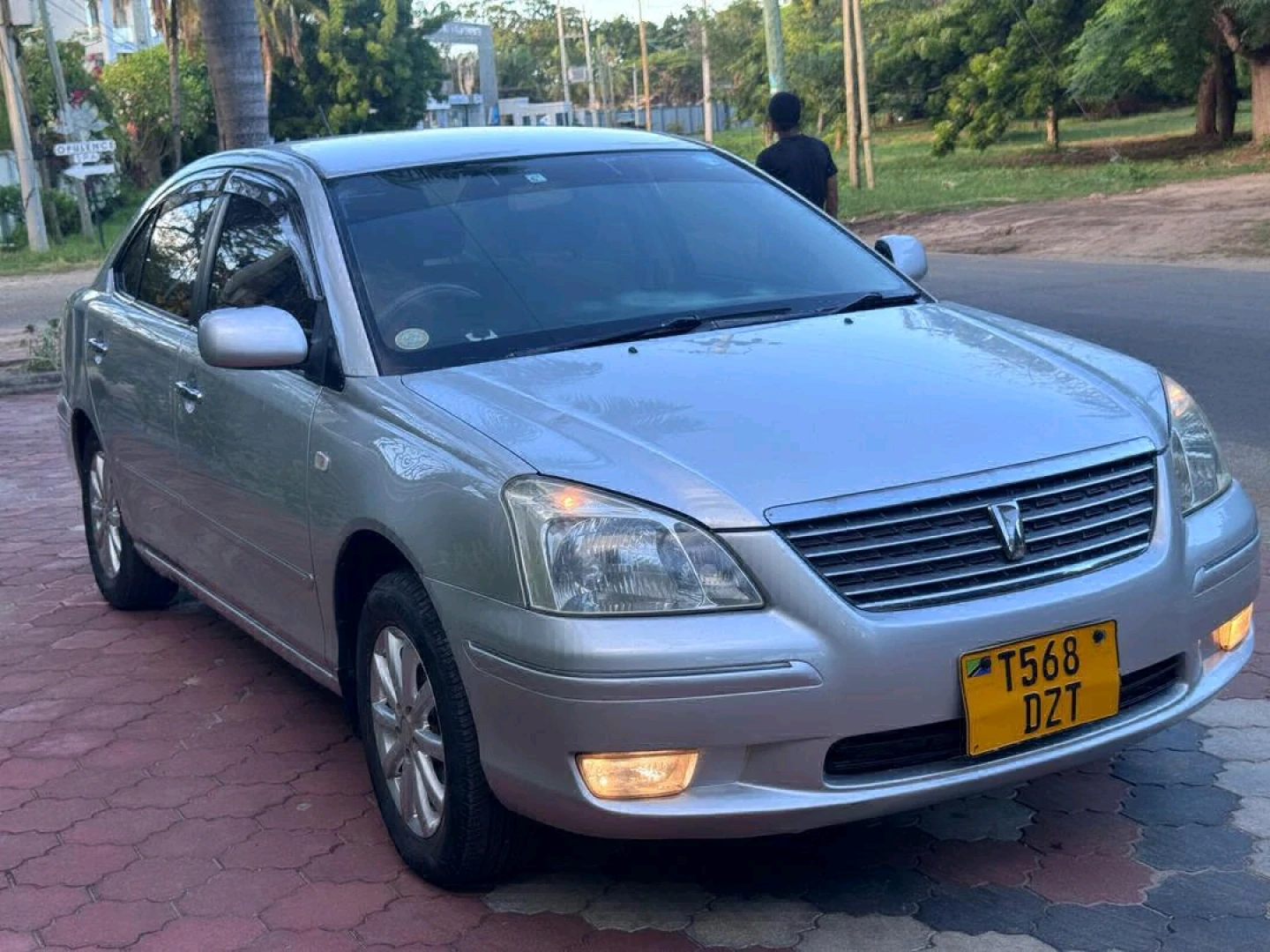 Toyota Premio X 2004 Sedan - Low Mileage thumbnail 2