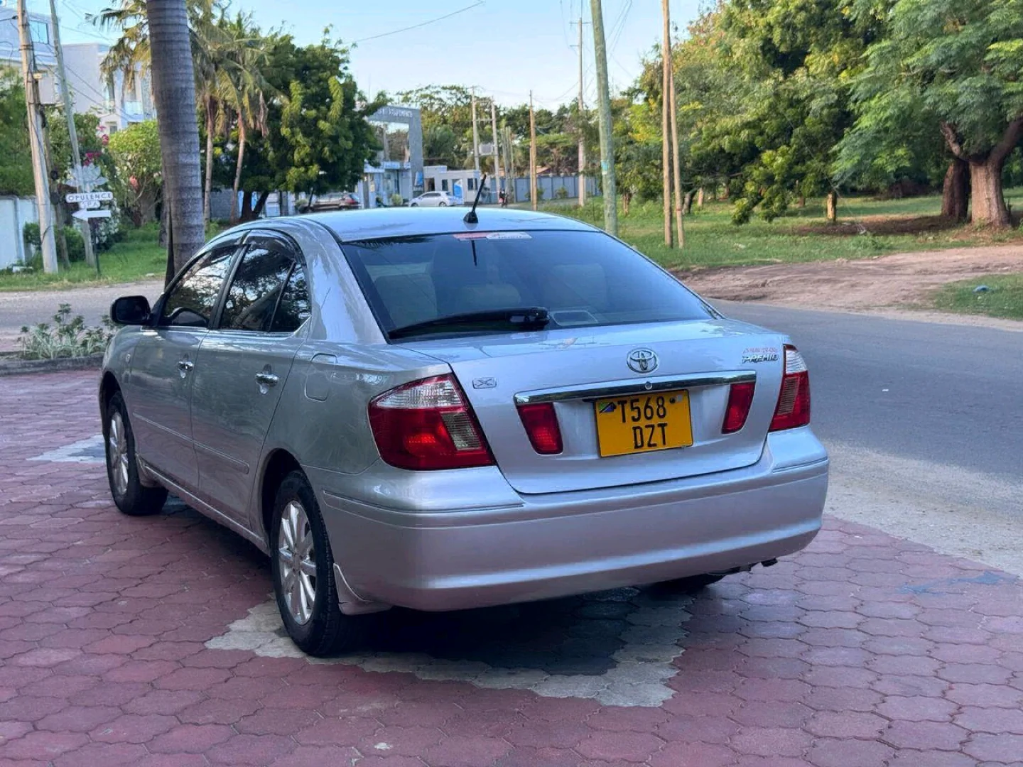 Toyota Premio X 2004 Sedan - Low Mileage thumbnail 6
