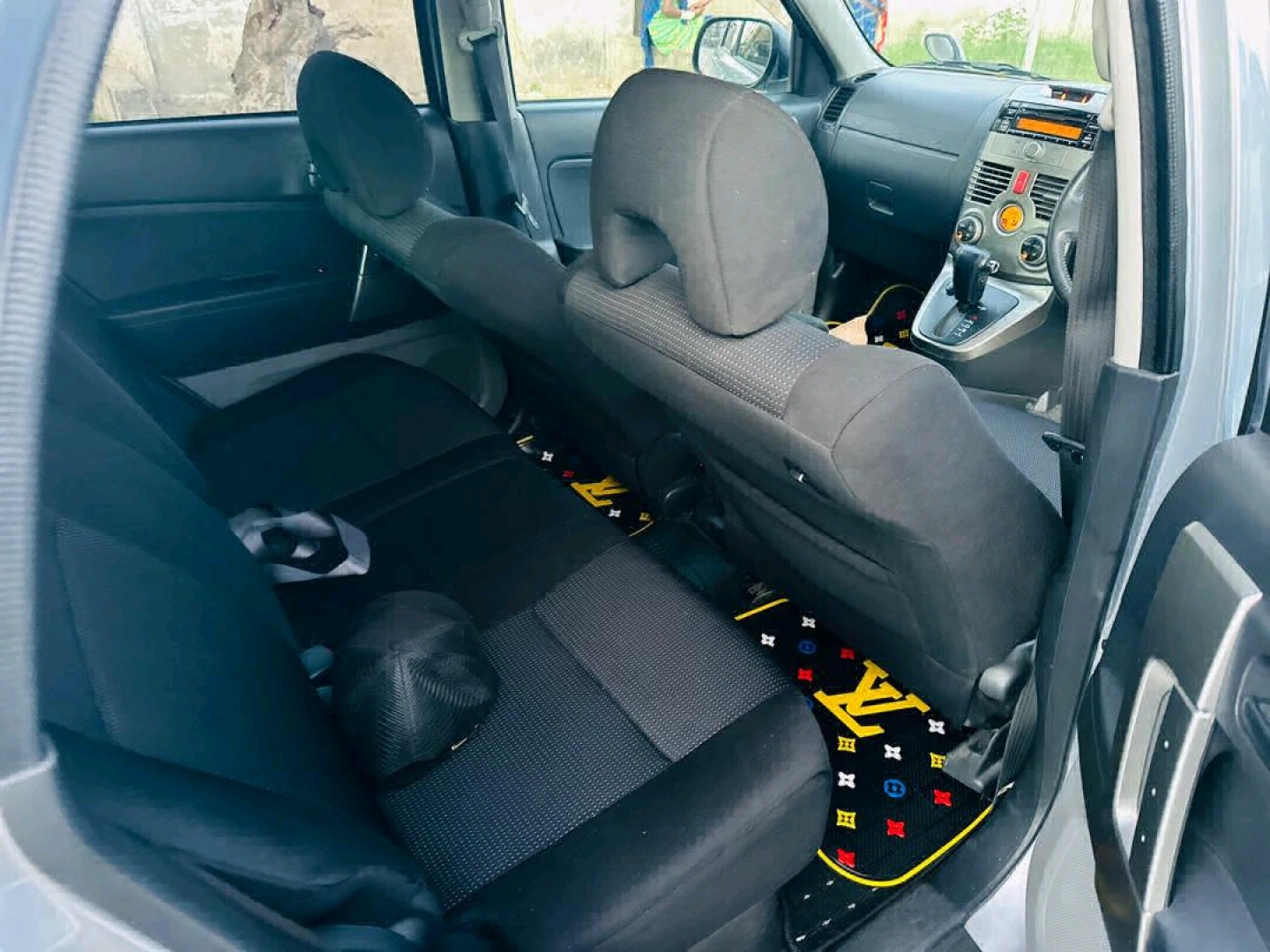 Toyota Rush 2006 VVTI Good Condition thumbnail 4