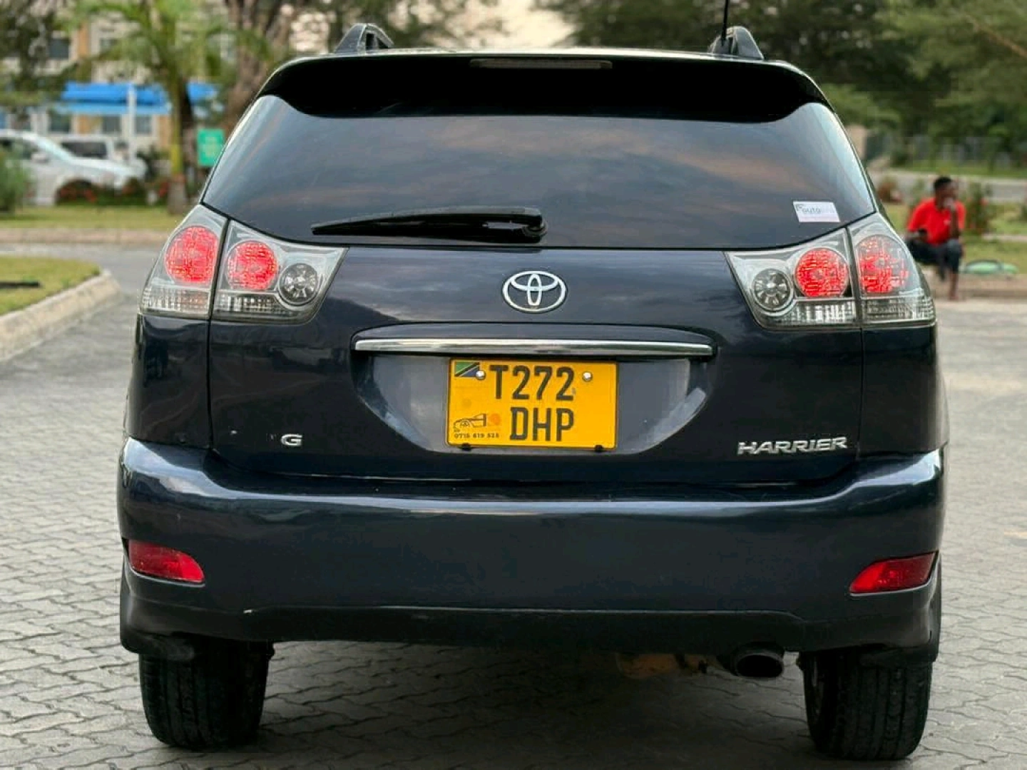 Toyota Harrier New Reg DHP Black SUV thumbnail 2