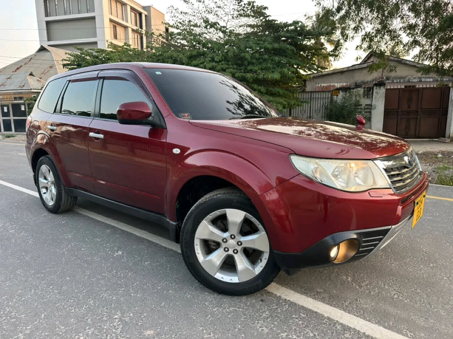Red Subaru Forester ELB thumbnail 3
