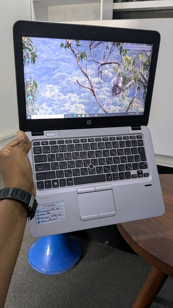 HP EliteBook AMD A10 Laptop 4GB RAM 128GB SSD thumbnail 6