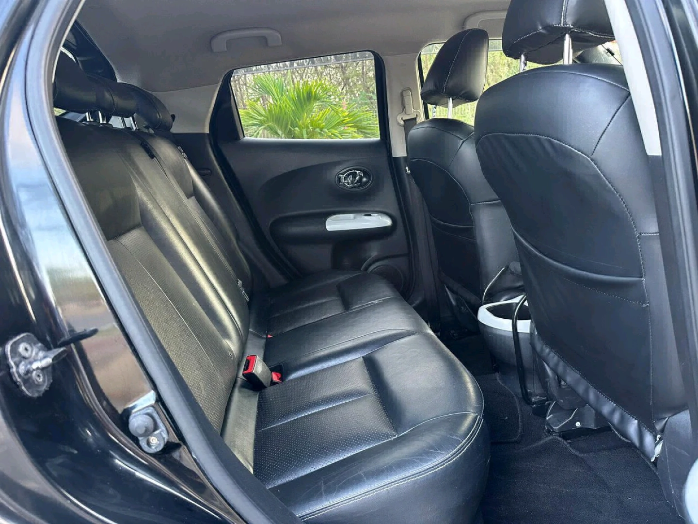 Black Nissan Juke 2010 Model for Sale thumbnail 4