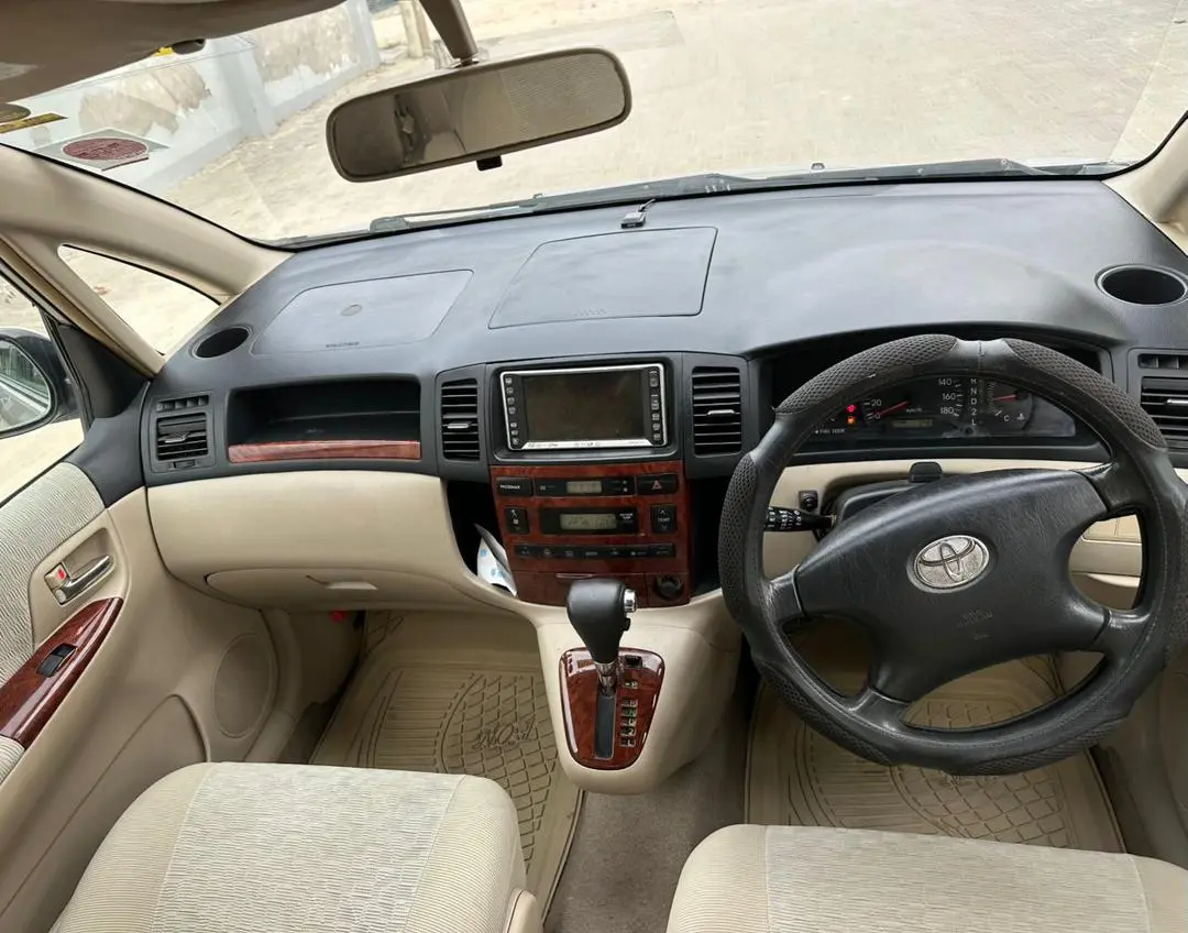 Toyota Spacio Minivan DTY thumbnail 5