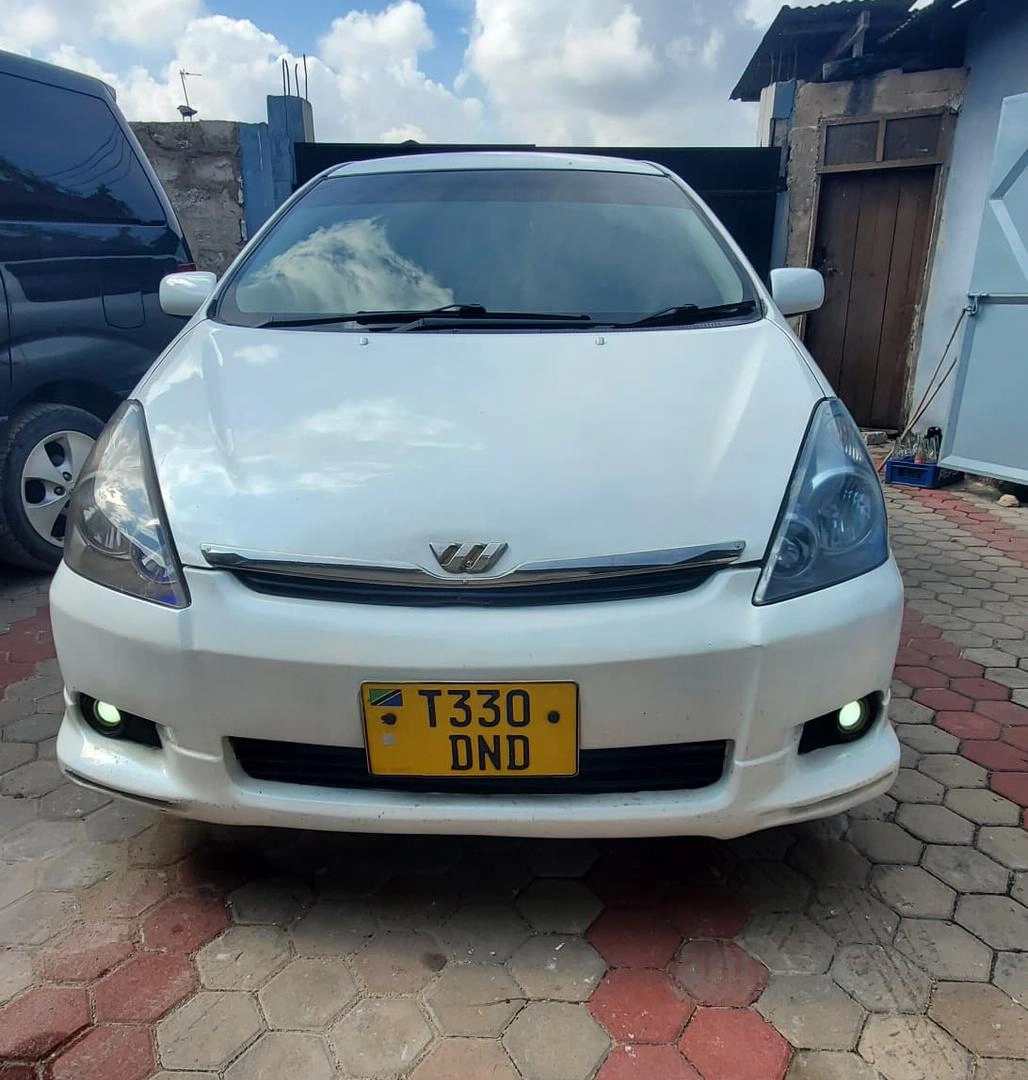 Toyota Wish 2004 Automatic 7-Seater