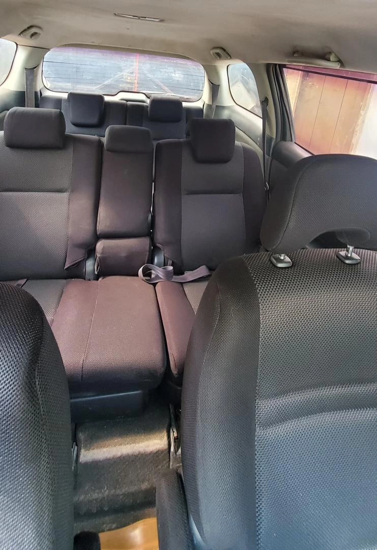 Toyota Wish 2004 Automatic 7-Seater thumbnail 3